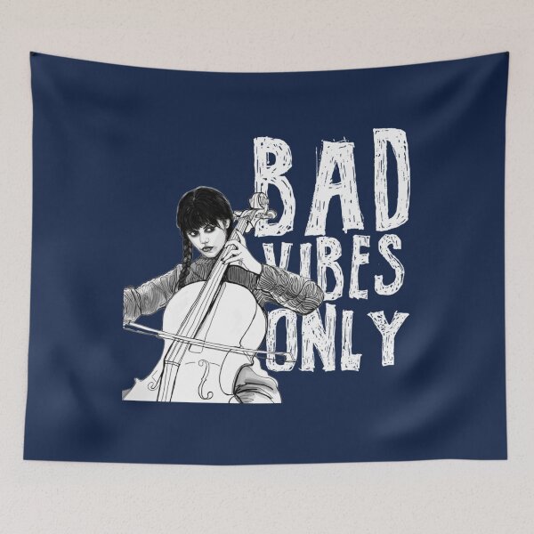 Artikelvorschau, Mittwoch Addams Bad Vibes Only PulloverHoodie entworfen und verkauft von spurtcast3.