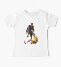 Allen Iverson Steps Over Tyronn Lue Low Poly Baby Tee