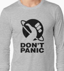 Don't Panic - Hitchhikers Guide Long Sleeve T-Shirt
