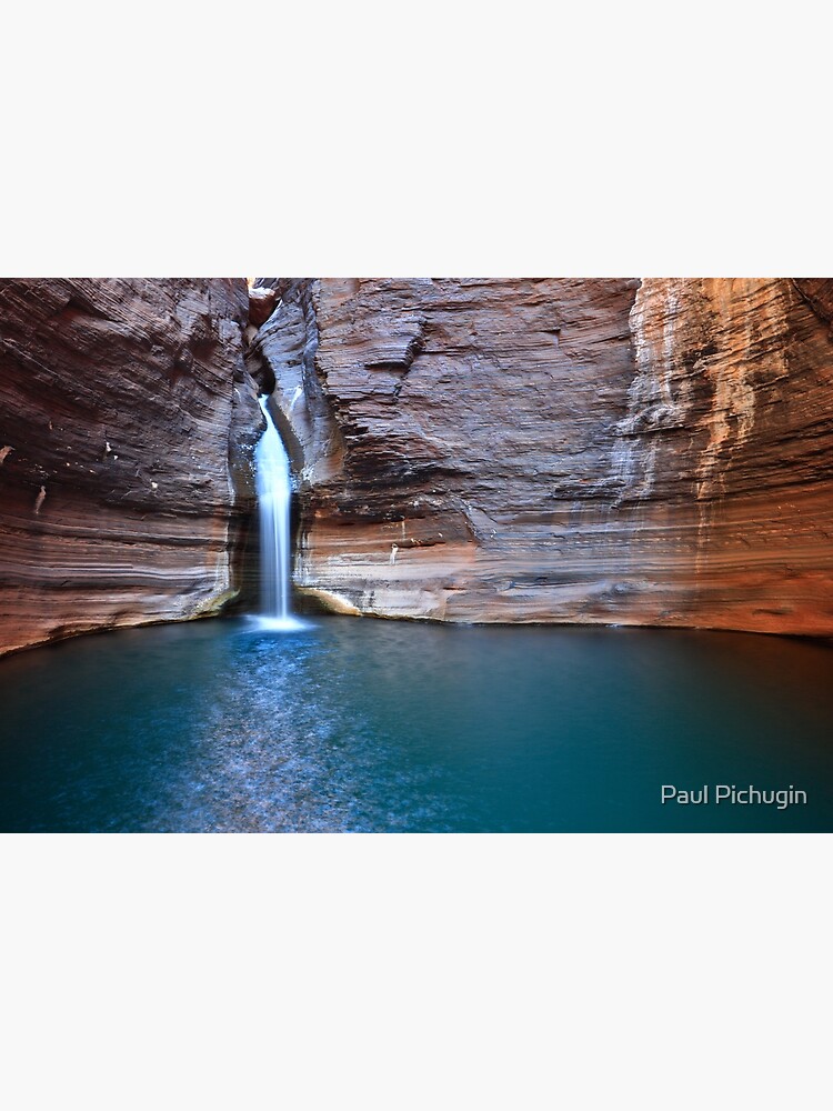 Karijini Waterfall by paulmp