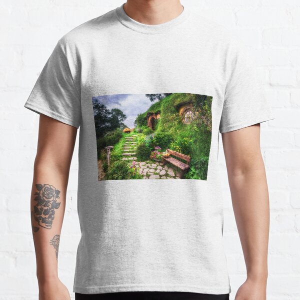 bilbo baggins home Classic T-Shirt