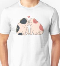 English Bulldog Kisses Unisex T-Shirt