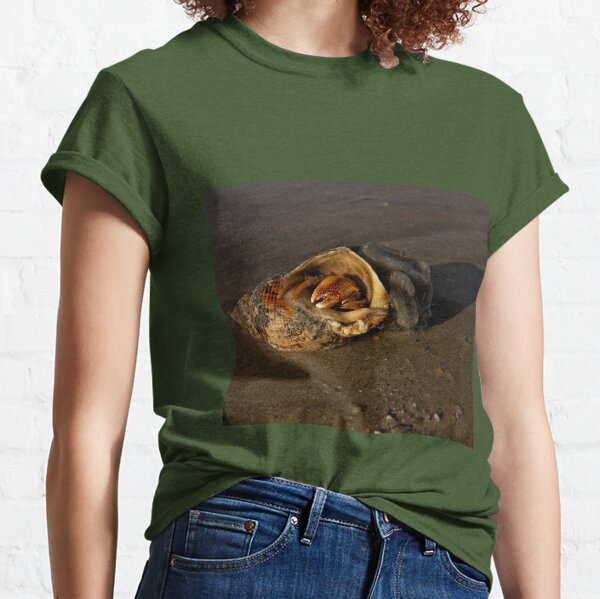 Hermit Crab on Fahan Beach Classic T-Shirt