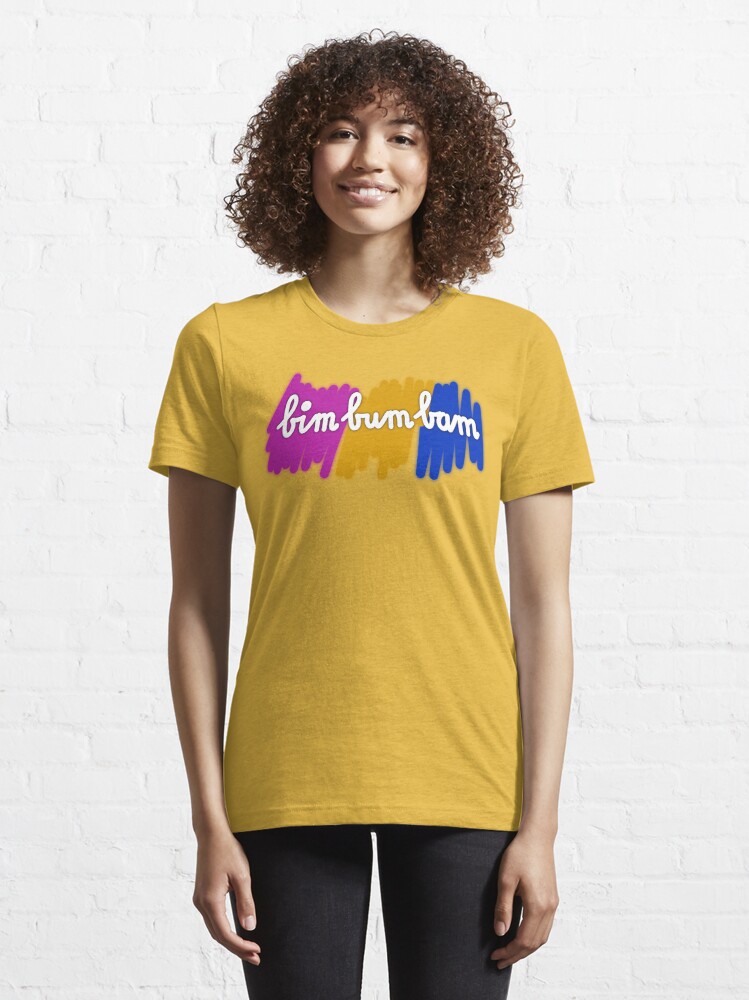 Bum Bum Bom Bom Brasil T-Shirt by Baile de Tokyo Original