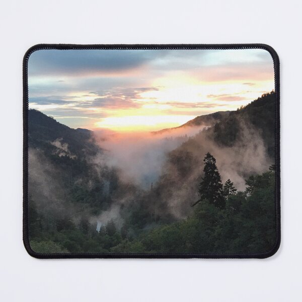Artikelvorschau, Die Great Smoky Mountains entworfen und verkauft von DarlaBuck.