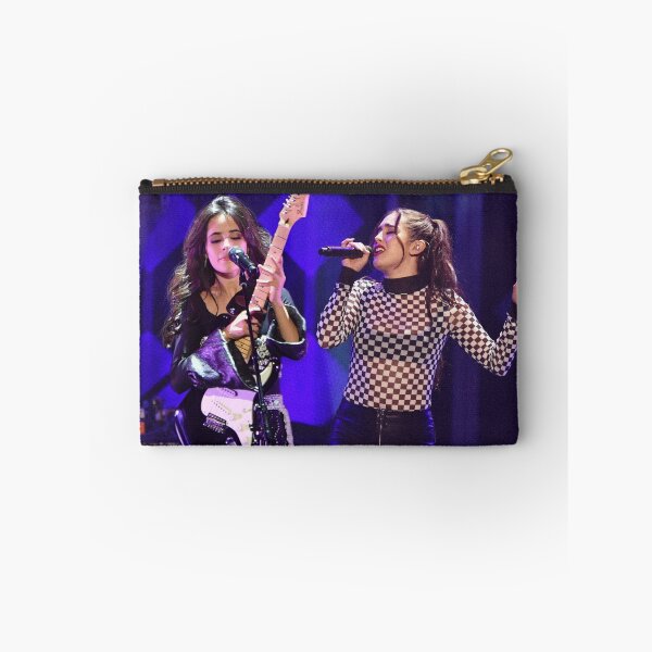 Artikelvorschau, Camren bei Jingle Ball 2017 entworfen und verkauft von hmanip.