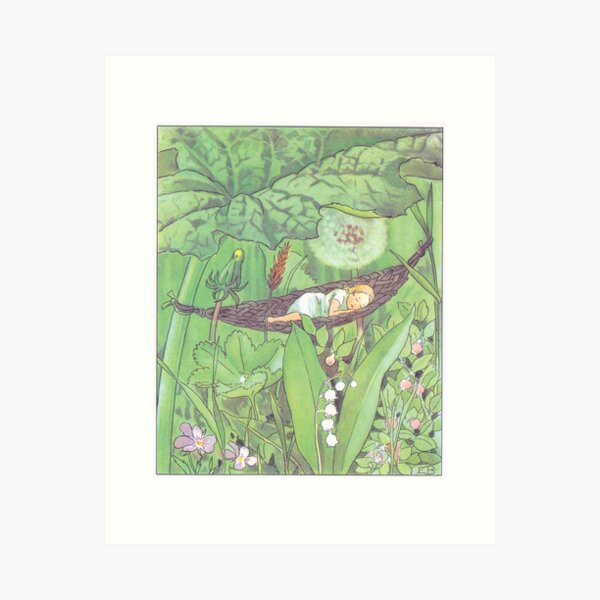 Aperçu de l'œuvre Fée Poucette dormant dans le jardin créée et vendue par Deannaboh.