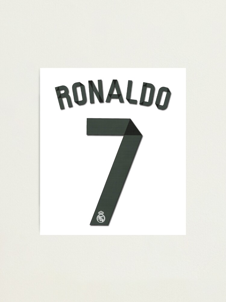 Cristiano Ronaldo 2007/08 Jersey Photographic Print for Sale by slawisa