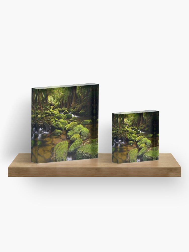 Alternate view of Flowing Acrylic Block