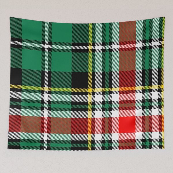 Aperçu de l'œuvre Plaid tartan rouge et vert | Motif à rayures moderne et unique pour Noël créée et vendue par TheWalnut.