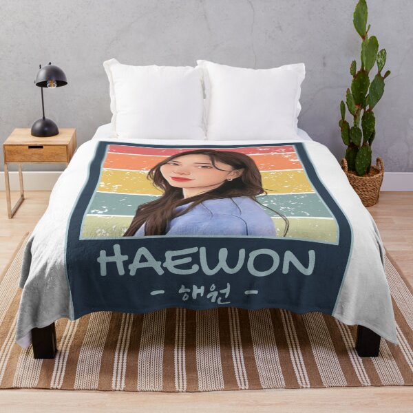 Item preview, NMIXX Haewon Retro Animated designed and sold by AliffStudio.