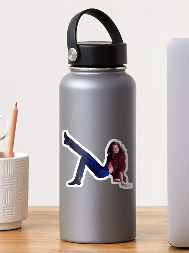 Brooke Shields Walks With This Cult-Favorite Water Bottle