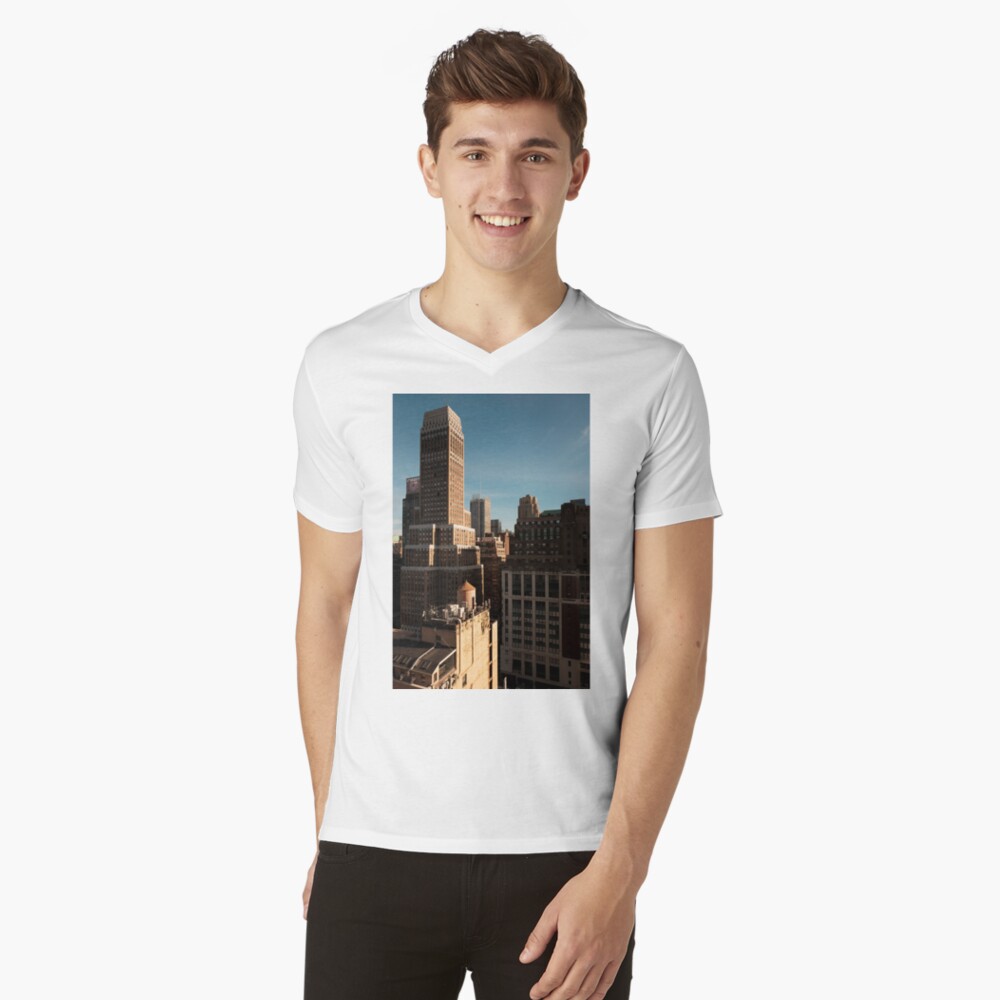 Artikel-Vorschau von T-Shirt mit V-Ausschnitt, designt und verkauft von Portalius.
