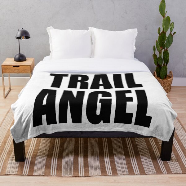 Aperçu de l'œuvre TRAIL ANGEL apporte la magie du sentier aux randonneurs sur les sentiers créée et vendue par PuddleMart.