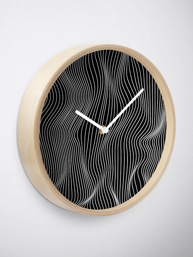 Alternate view of Optical Illusion Minimal Lines Clock
