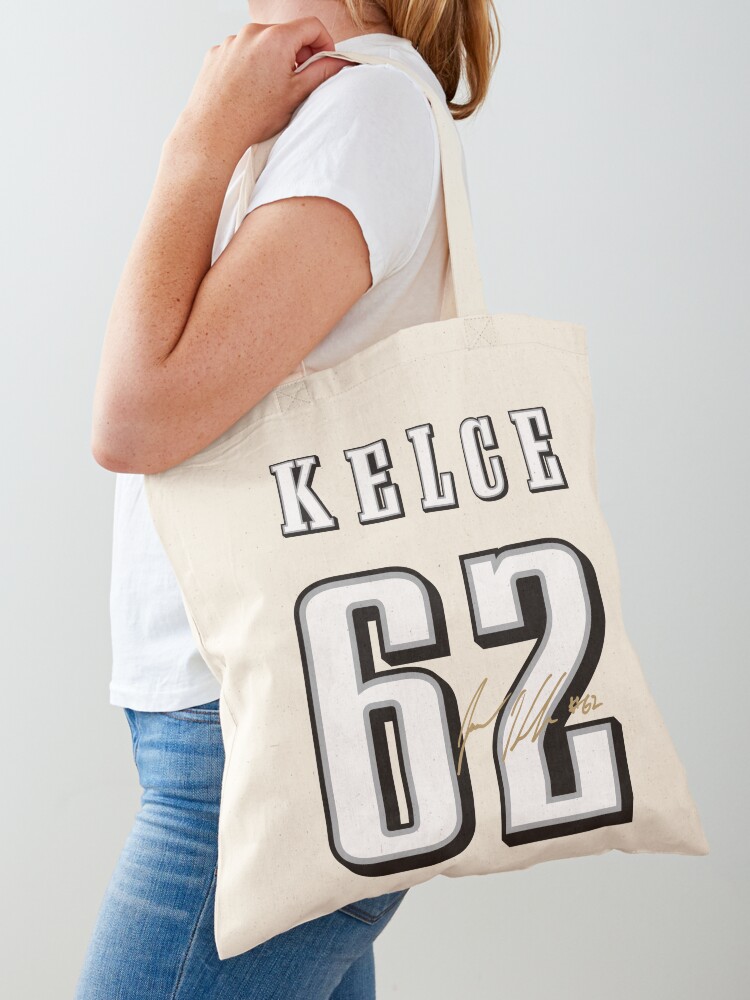 Jason Kelce 62 Eagles Essential T-Shirt by fezztee