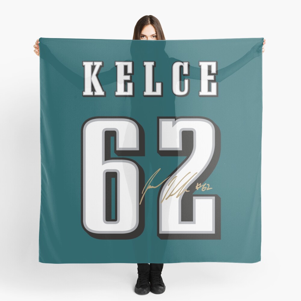 Jason Kelce 62 Eagles Essential T-Shirt by fezztee