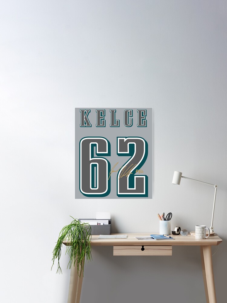 Jason Kelce 62 Eagles Essential T-Shirt by fezztee