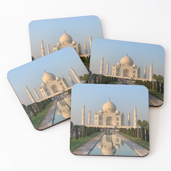 Aperçu de l'œuvre taj mahal créée et vendue par mixed graphic tees.