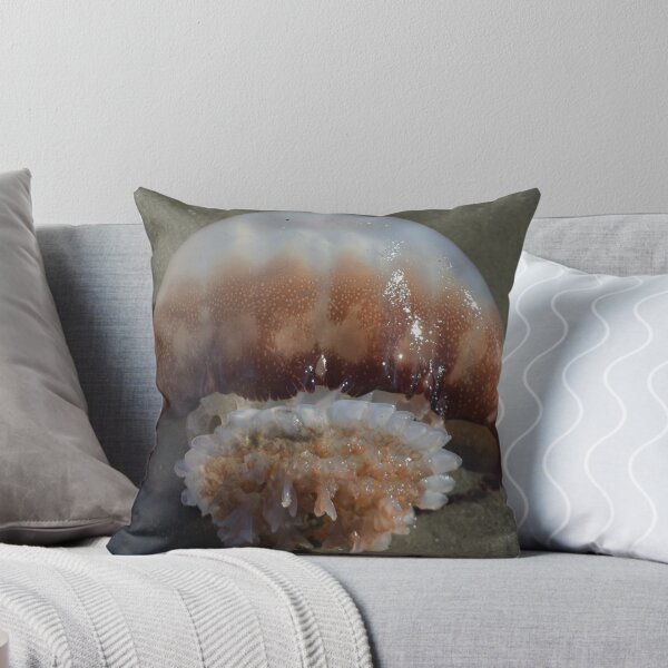 Aperçu de l'œuvre Jelly Fish portant sur Sandy Beach créée et vendue par JLFXCreations.
