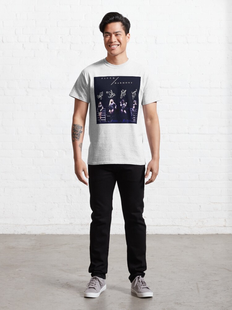 Disover Fifth Harmony On Stage Classic T-Shirt