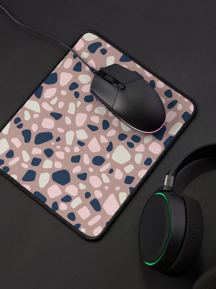Thumbnail 4 von 5, Mauspad, Terrazzo Rosa designt und verkauft von sionia-art.