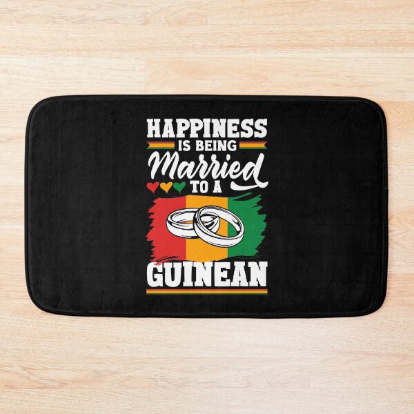 Artikelvorschau, Guinea Guinean Flag Happiness IS Beign Married To A Guinean entworfen und verkauft von ShopTheStyle.