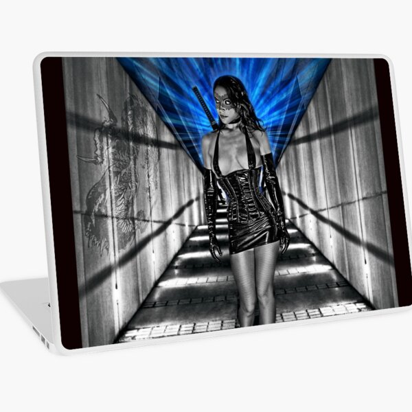 La Femme Kunoichi Laptop Skin