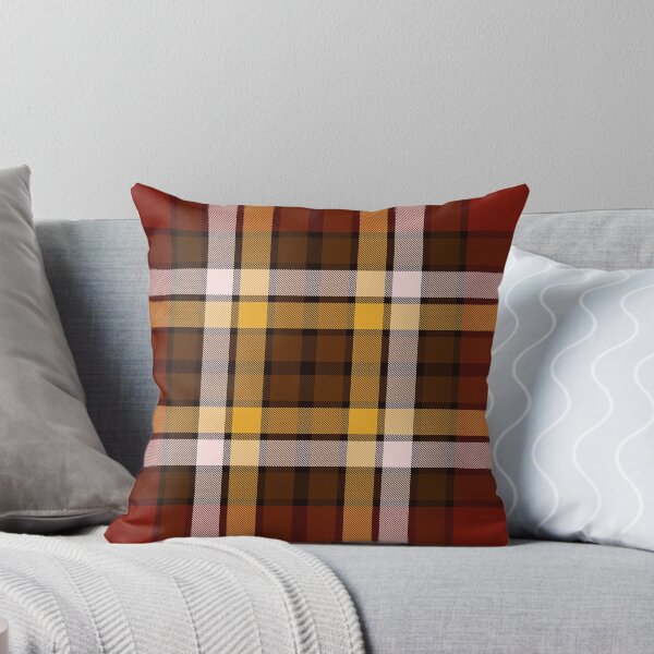 Artikelvorschau, Rot-gelbes Tartan-Steppdeckendesign | Modernes und einzigartiges Streifendesign für Weihnachten entworfen und verkauft von TheWalnut.