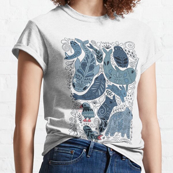 Arctic animals. Narwhal, polar bear, whale, puffin, owl, fox, bunny, seal. Classic T-Shirt