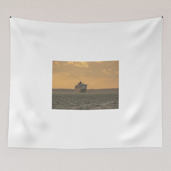 Item preview, Queen Mary 2 designed and sold by Jondave.
