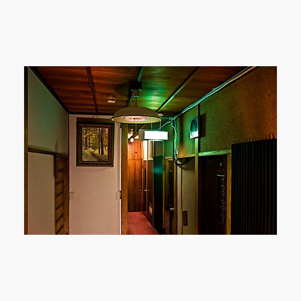 Artikelvorschau, Katsutaro Hall entworfen und verkauft von Vertigo.