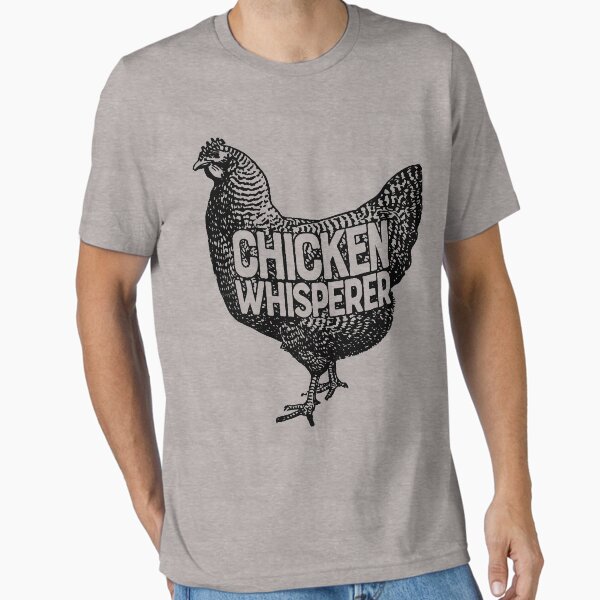 Vista previa del artículo con la obra «Camiseta con el mensaje "Chicken Whisperer", divertida camiseta de granja con regalos avícolas para granjeros o amantes de los pollos», diseñado y vendido por LiqueGifts.