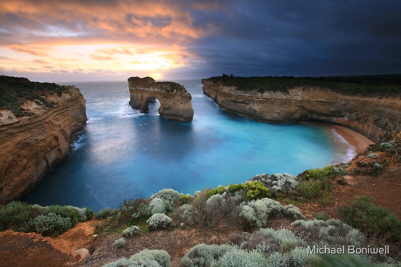 "Island Arch, Great Ocean Road, Australia" by Michael Boniwell | Redbubble