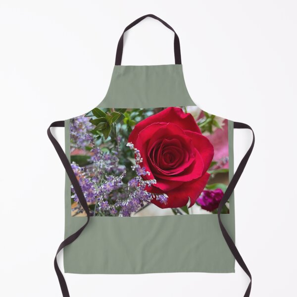 Artikelvorschau, Tiefrote Rose mit zartem Lila entworfen und verkauft von oh-bi-me.