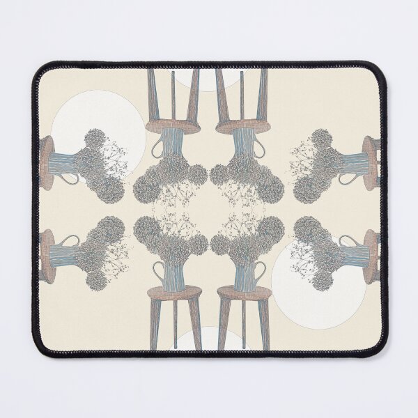 Artikelvorschau, Beistelltisch Lauchblumenarrangement im Krug Home Decor Beige entworfen und verkauft von SpiritGifts.