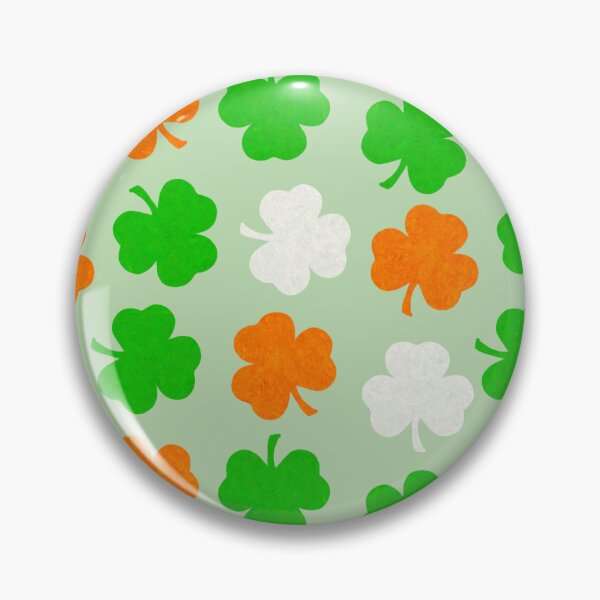Artikelvorschau, Ireland Papercut Clovers - Mint Green entworfen und verkauft von HB Loves Crafts.