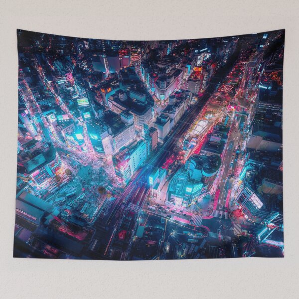 Aperçu de l'œuvre Photographie De Rue Cyberpunk De Tokyo De Lumière De Néon Rose Chaud créée et vendue par TokyoLuv.