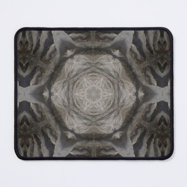 Artikelvorschau, Mountainous view Kaleidoscope pattern 3 entworfen und verkauft von Swabcraft.