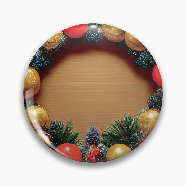 Artikelvorschau, a christmas wreath made of gold and red ornaments entworfen und verkauft von DesignAtYO.