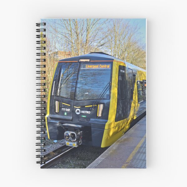 Artikelvorschau, Merseyrail-Klasse 777 am Bahnhof Kirkby entworfen und verkauft von EngPhotography.