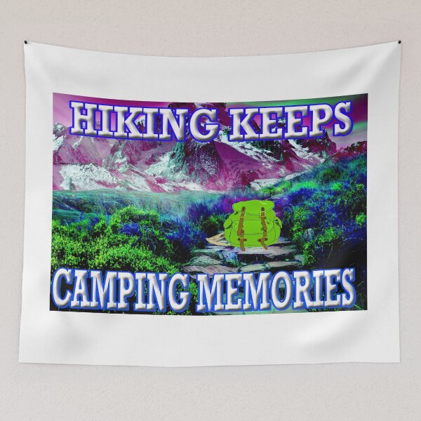Aperçu de l'œuvre Hiking Keeps Camping Memories créée et vendue par Angelle55.