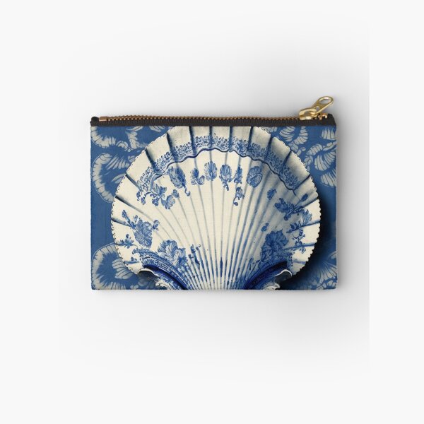 Item preview, Vintage clamshell designed and sold by hamptonstyle.