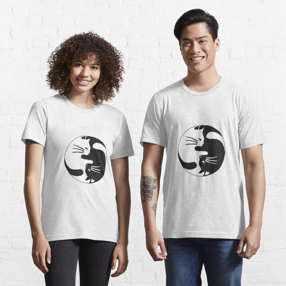 Yin and yang kitty Essential T-Shirt