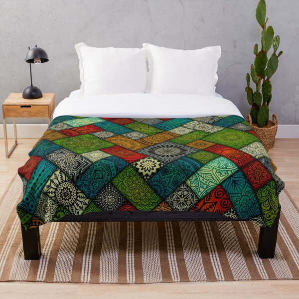 Artikelvorschau, buntes geometrisches Blumenmuster entworfen und verkauft von JD369.