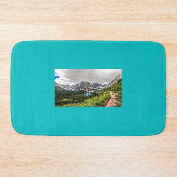 Artikelvorschau, Grinnell Glacier Trail im Glacier National Park entworfen und verkauft von Courtney Matulewicz.