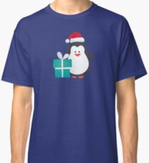 Cute Christmas Penguin with Gift and Santa Hat Classic T-Shirt
