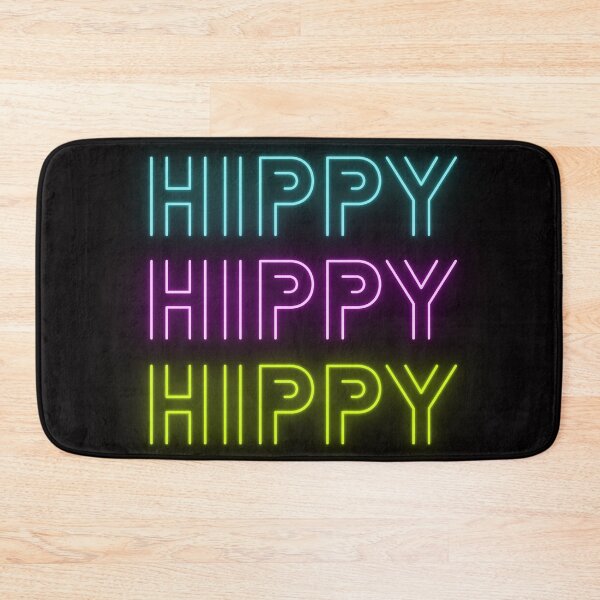 Aperçu de l'œuvre Hippy Hippy Hippy T-shirt autocollant créée et vendue par HatzicTshirts.