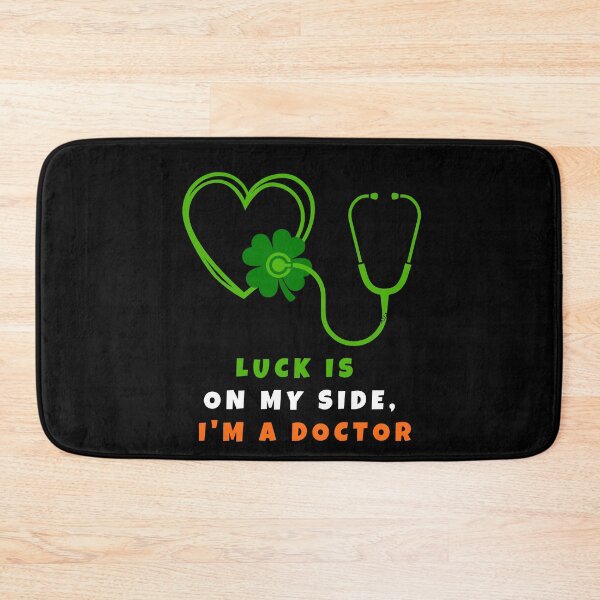 Artikelvorschau, St. Patricks Day Arzt Stethoskop Kleeherz Das Glück ist auf meiner Seite, ich bin Arzt entworfen und verkauft von FreeMind-Design.
