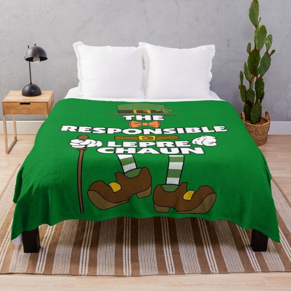 Artikelvorschau, The Responsible Leprechaun St Patrick's Day Celebration Matching Outfits Group Attire entworfen und verkauft von onicon.